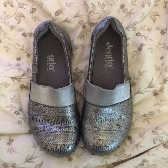 Alegria Shoes - Alegria Glee Chain Mail Loafers